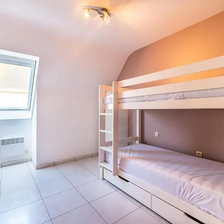 Spacious Duplex In Near * Koksijde