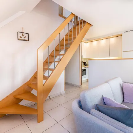 Spacious Duplex In Near Koksijde