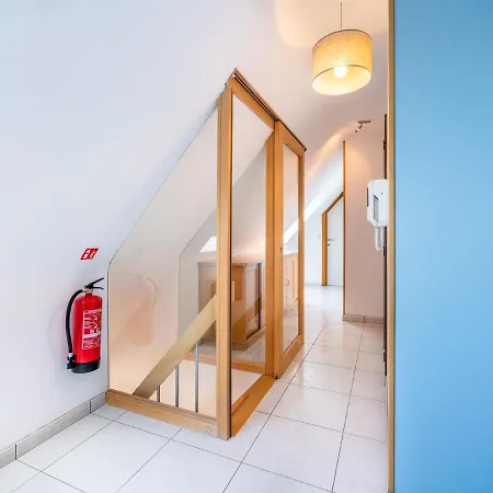 Apartamento Spacious Duplex In Near